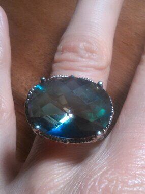 Beveled Blue Stone Silvertone Cocktail Ring (Size 7)